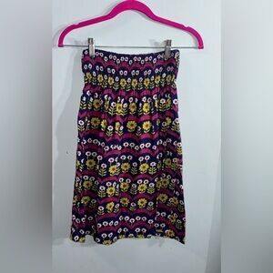 Royaltys Peek…aren’t you curious skirt for girls size large